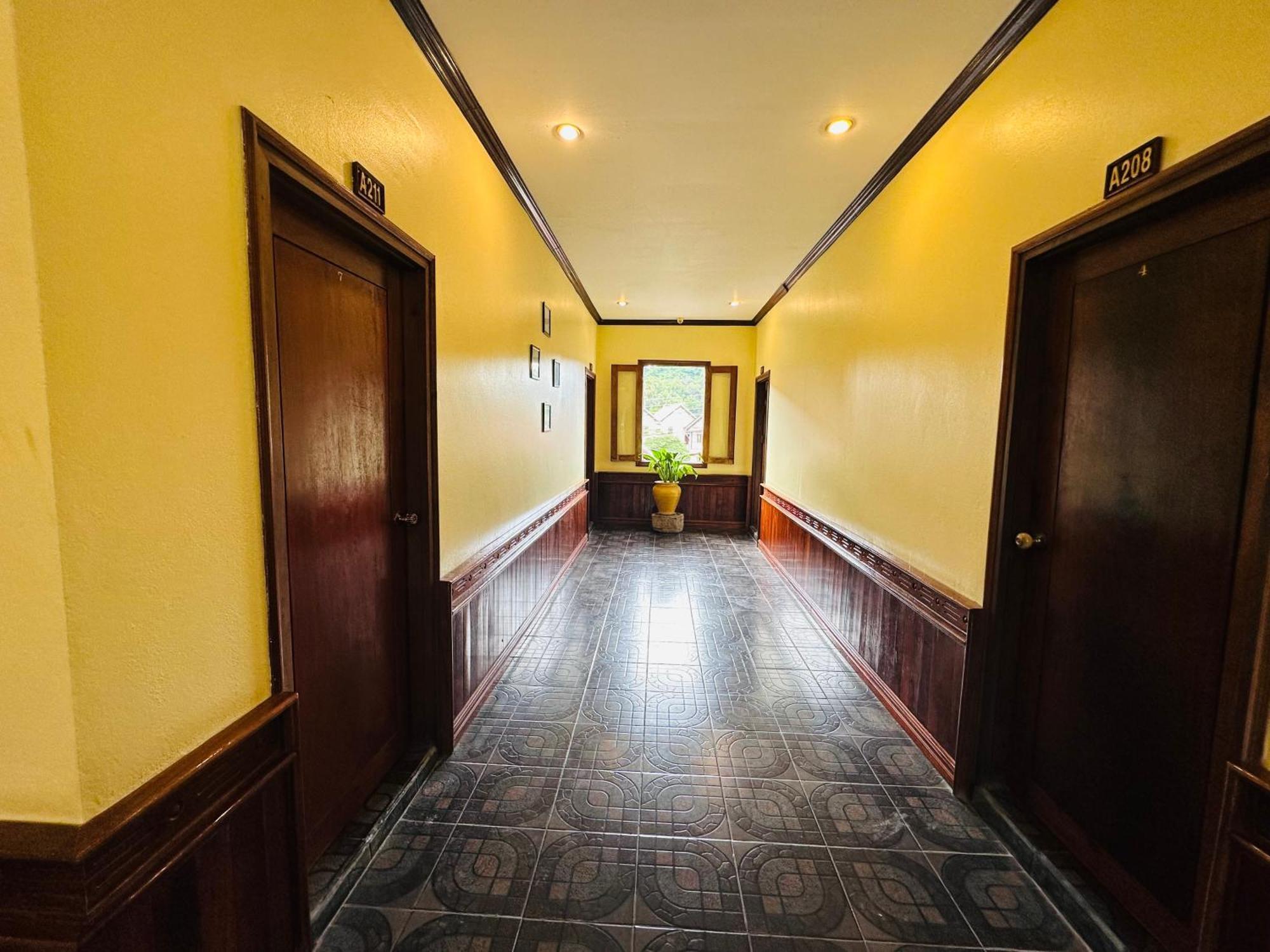 Visoun Luang Prabang Hotel Екстер'єр фото